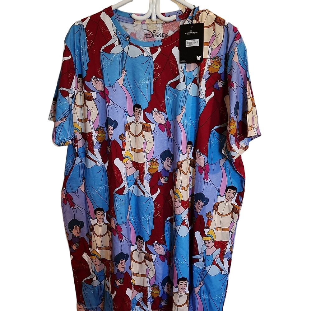Disney Cakeworthy Cinderella 75 anniversary T Shirt